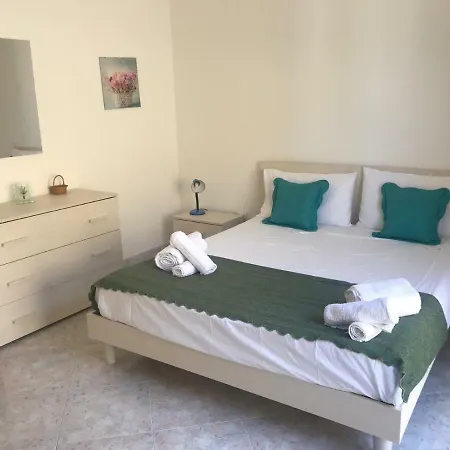 La Dimora Di Ginevra Apartment *